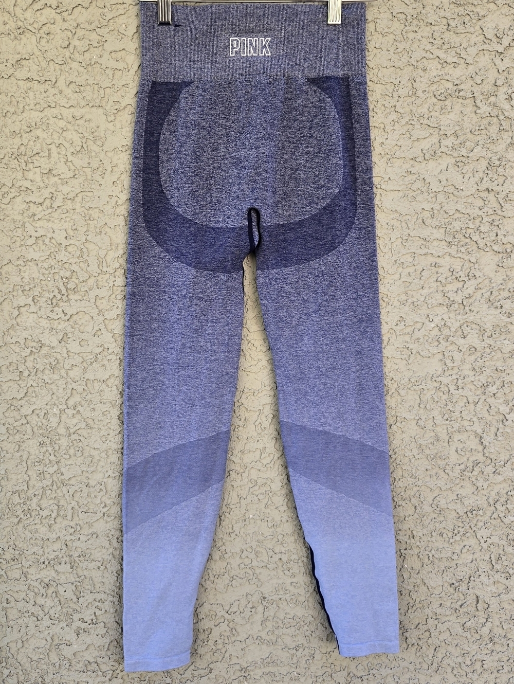 VS Pink Seamless High-Waisted Ombre Workout Leggings - Light Blue - Picture 5 of 8
